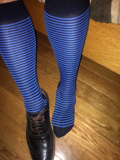 grsx72:  Today’s new Dapper Classics Navy and Royal striped OTCs with my black Mercanti Fiorentini wing tips!