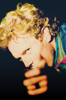 coldplaygraphics:  Chris Martin   Viva Era 