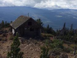 abandonedandurbex:  Abandoned shelter at the top of Black Butte in Oregon.  [960x720] Source: http://i.imgur.com/dBzUU05.jpg 