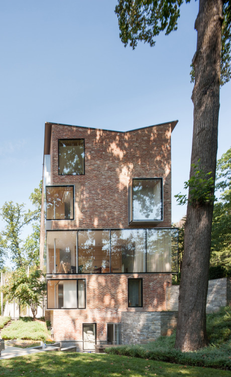 Rock Creek HouseWASHINGTON, UNITED STATESby NADAAAvia archdaily