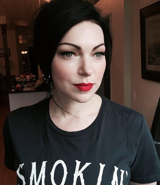 missdontcare-x:  SMOKIN’ you got that right!