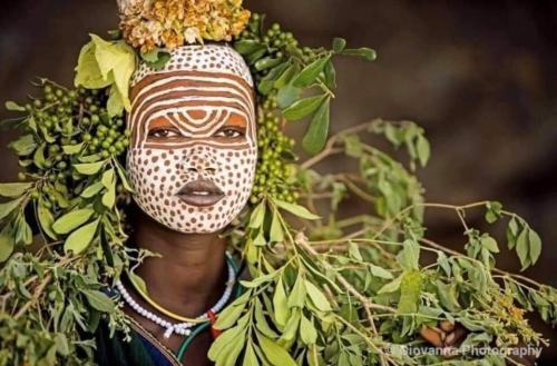 Giovanna Aryafara - Surmas (The Flowers People - Ethiopia) part #1 Nudes & Noises  