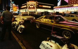 vintagelasvegas:  Downtown Vegas 1977   I don’t see my car but I was there most every Friday night cruising Fremont. Back then it was a 2 way street, we would cruise up to the Union Plaza my a u turn and cruise back.