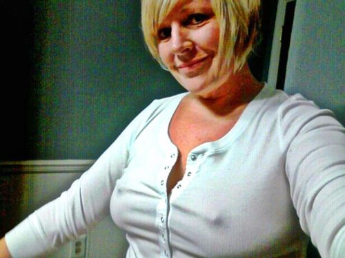 http://hot1-20.tumblr.com/post/44442748284