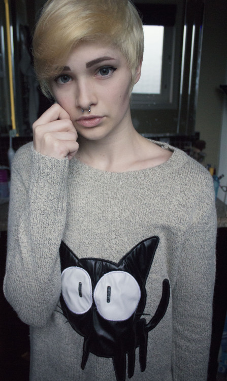 criedwolves: cute boy + cat sweater is a good combo