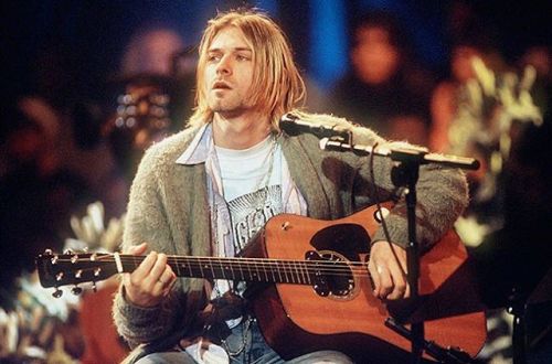 “It’s better to burn out, than fade away.” #kurtcobain #rocknroll #rock #guitarist