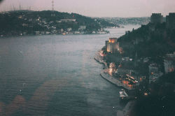 stay-vici0us:  Istanbul, my favorite place