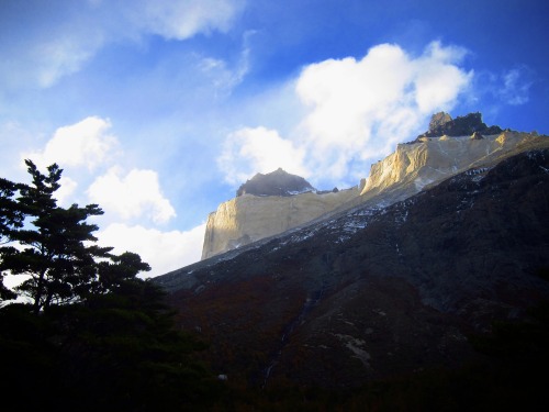 Rainbows, clouds, wind, epic giant walls. This place was insane, spectacular beauty everywhere. Ever