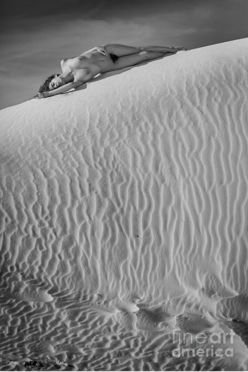 natural-beauty-art: Timeless Sand. Monique by Inge Johnsson  divine
