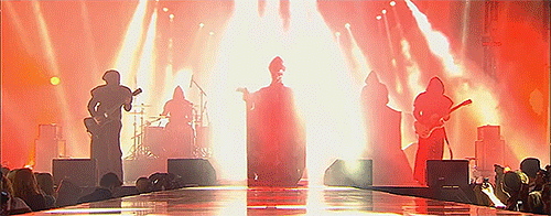 minus-human:  Come mist eternal. 