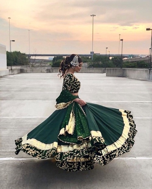 pakistaniweddings: Repost @zakia_hassnain