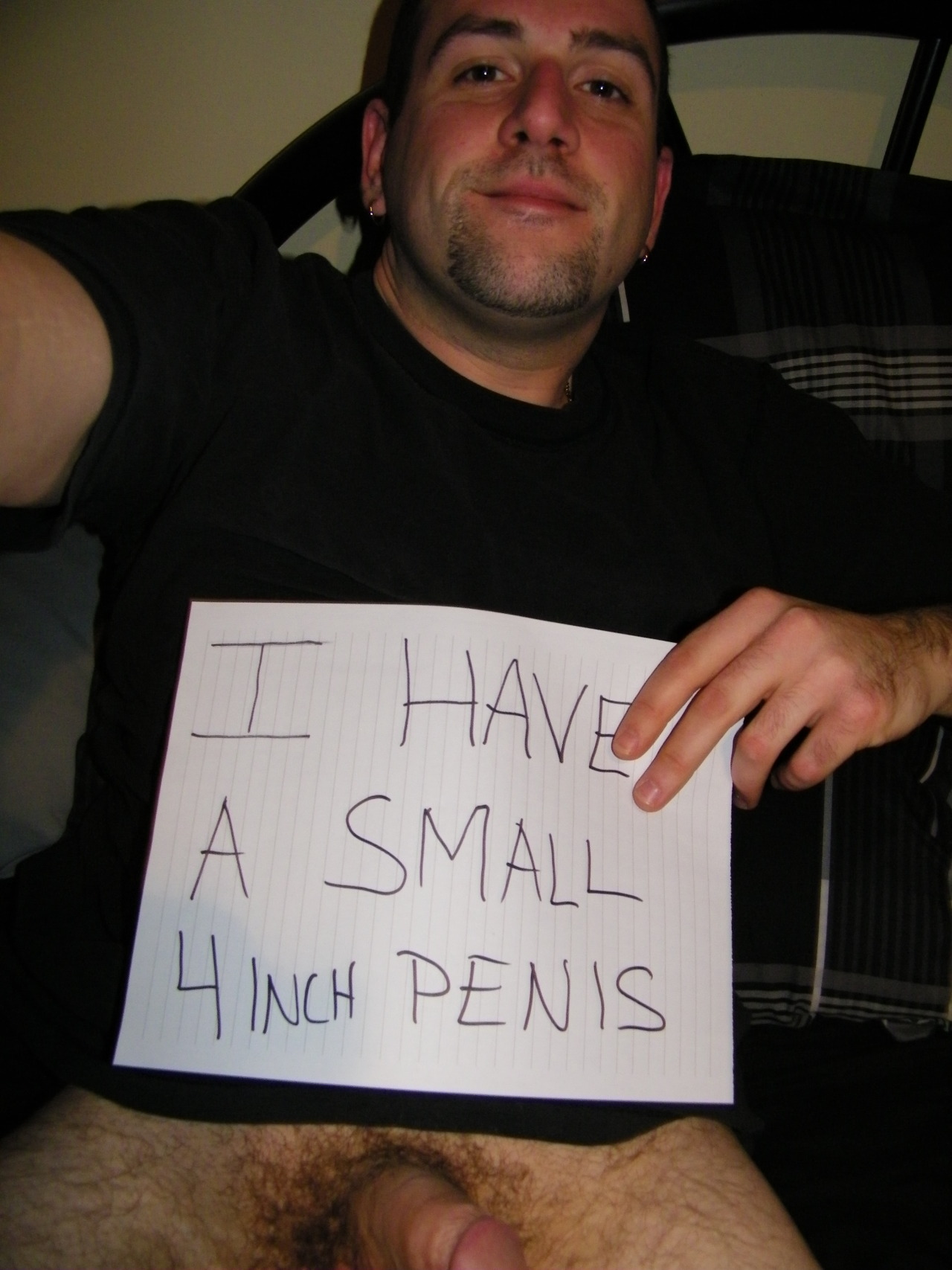 hotandnaked99:  Vince’s small dick! SUPPORT VINCE BY REBLOGGING THIS PICTURE! SUBMITTED