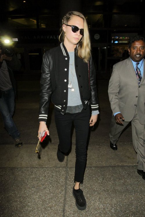 caradelevingne-source: November 12th: Cara arriving at LAX International Airport in Los Angeles, CA 