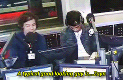 :  Endless List of Favorite Zarry Moments: Zayn & Harry compliments on each other’s physical features. 