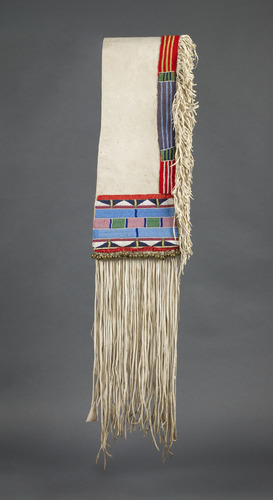 Saddle Bag, Apsáalooke (Crow), c.1900, Saint Louis Art Museum: Arts of Africa, Oceania, and the Amer