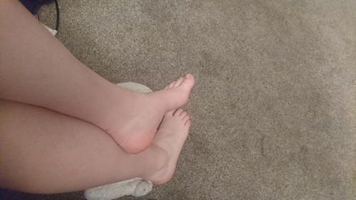 It’s been ages since the last time I posted photos of my precious feet