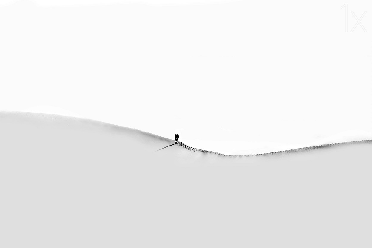 arqsa:Walk in the desertby Vahid Babaeid