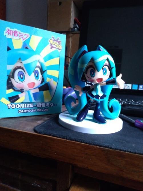 cute furyu TOONIZE Hatsune Miku cartoon color Figure Figurine 13cm japanese ver cute furyu TOONIZE Hatsune Miku cartoon color Figure Figurine 13cm japanese ver