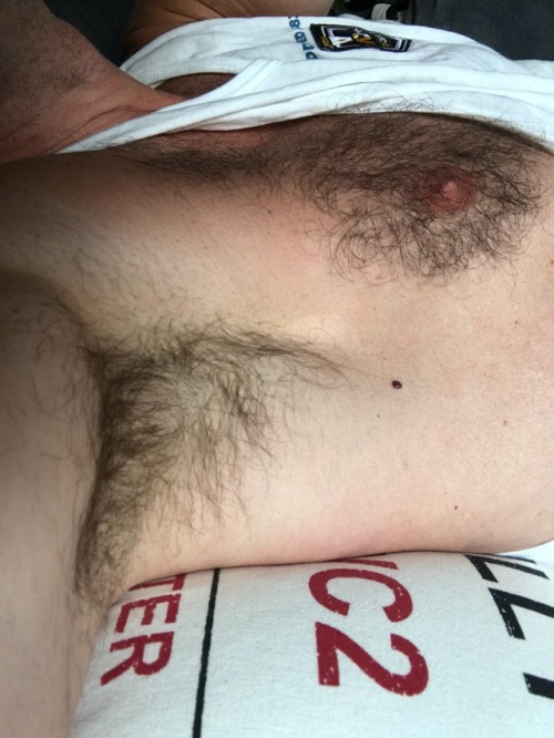 armpits-jeanlev: Aisselles poilues מממממ
