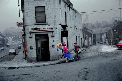 beautiful-belgium:  BELGIUM. Province of Hainaut. Town of Binche. 1981. “Gilles” carnival.  © Harry Gruyaert / Magnum PhotosSource