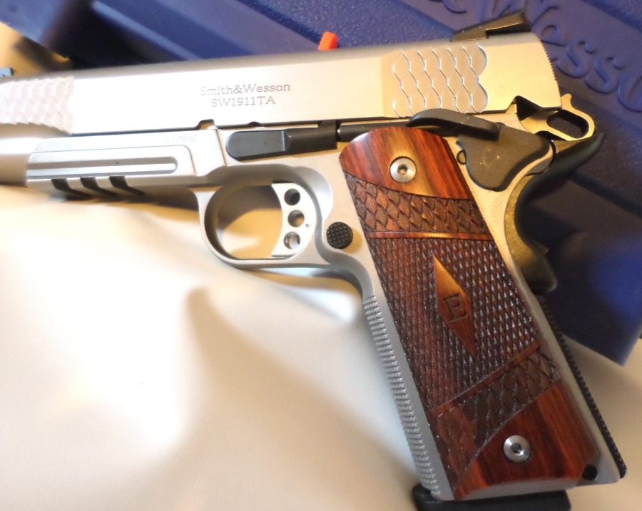 badger-actual:  S&amp;W 1911TA