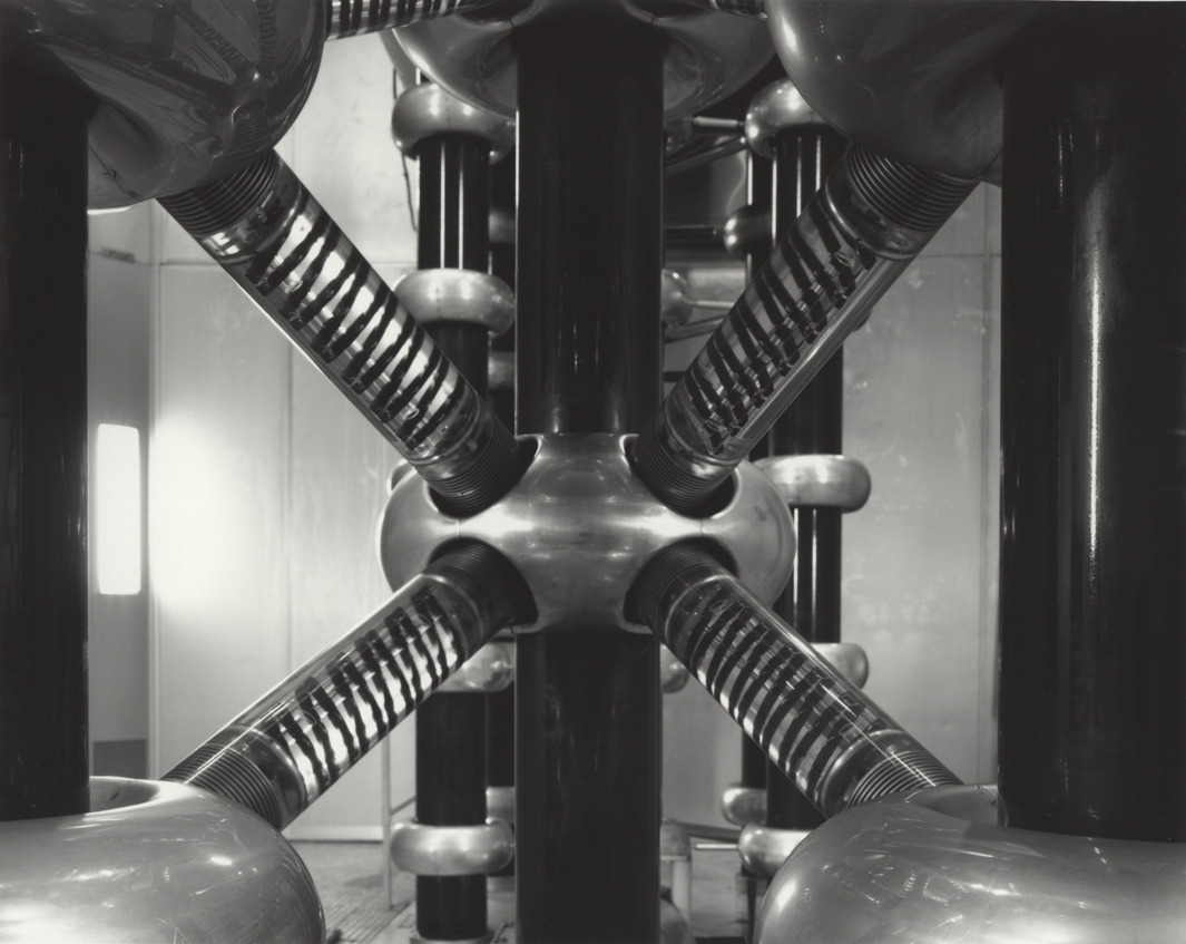 bobbycaputo:  Inside the World’s Grandest Science Machines   As scientists around