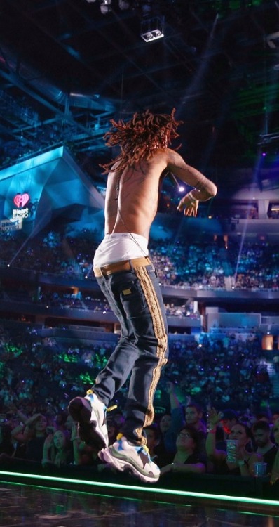 lamarworld1: Swae Lee booty &amp; bulge