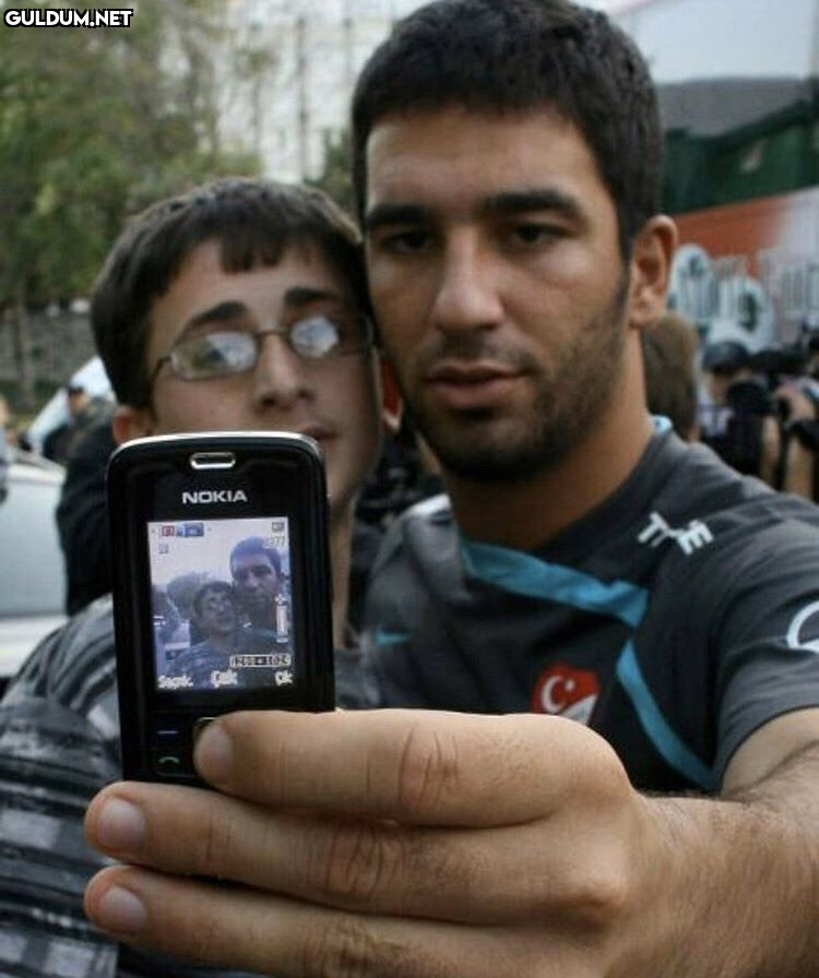 Arda old school selfiesi....