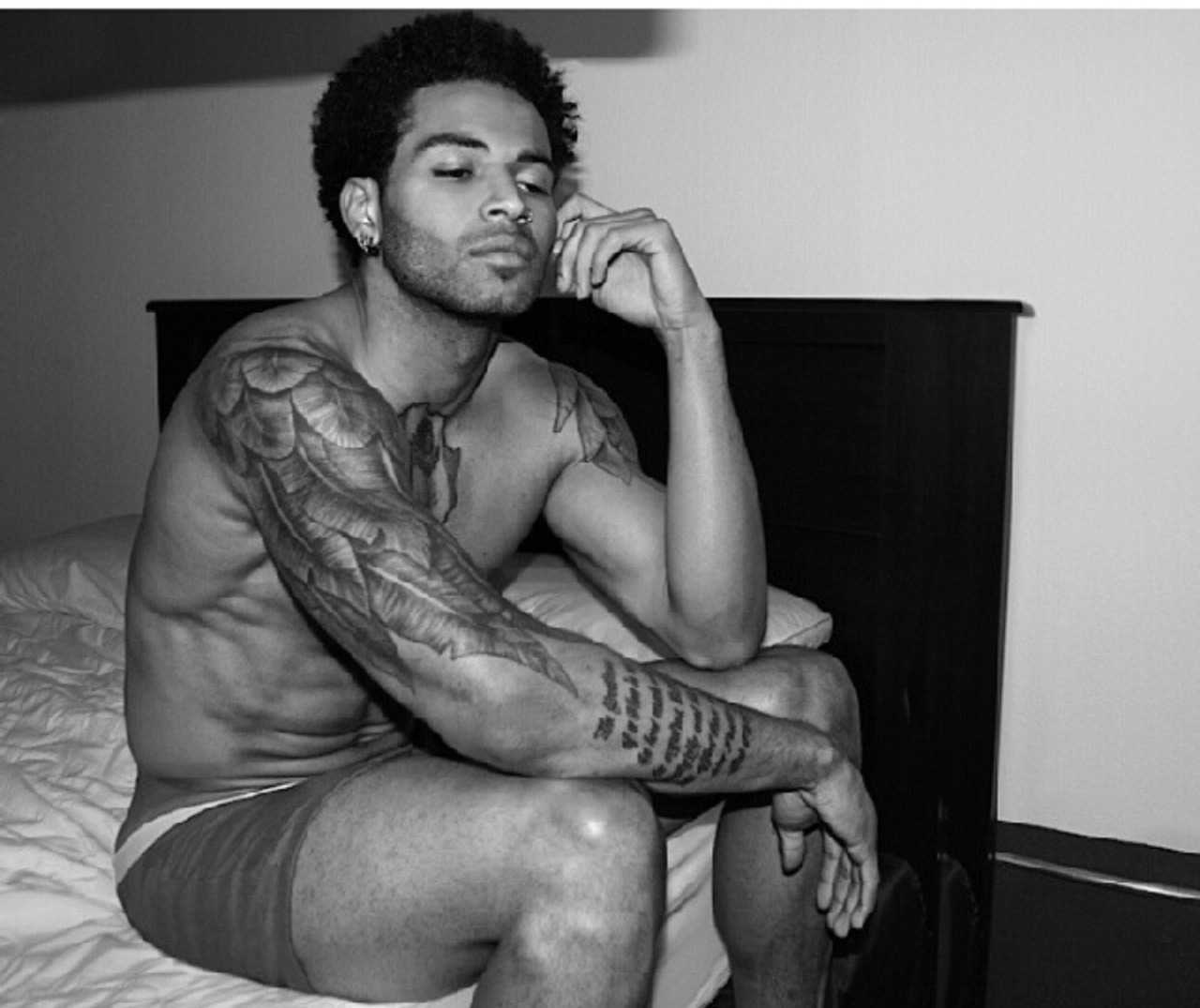 hottestmenontheplanet:  Did Maxwell and Lenny Kravitz have a fine ass son