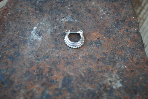 16g 5/16 Custom Silver Beaded 3-Ring w/niobium hingeby Honeycomb Organics