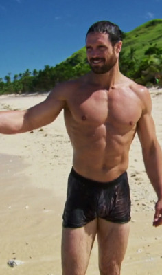 exposedtease:  John Hennigan in Survivor