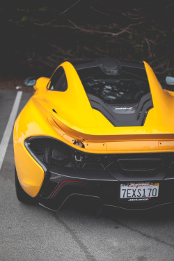 thephotoglife:  McLaren P1. 