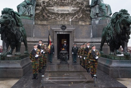 memorial at the tomb of the unknown soldier belgium brussels