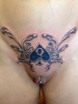 whitegermanlovesbbc: chinesehotwife44:  mybbcsecretdiary:   Wow ! I would like that one.  Katia.   Great tattoo  