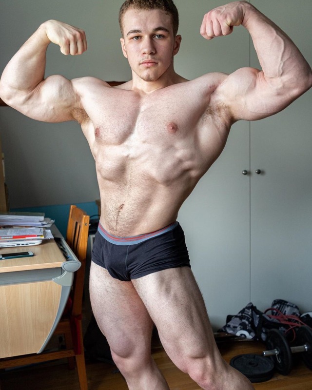 bret411:Massive 19yo “Amaury Patte”