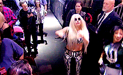hyelim:    Gaga dancing at The Rolling Stones concert (x)   