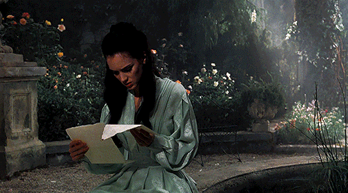 neillblomkamp:Bram Stoker’s Dracula (1992) Directed by Francis Ford Coppola