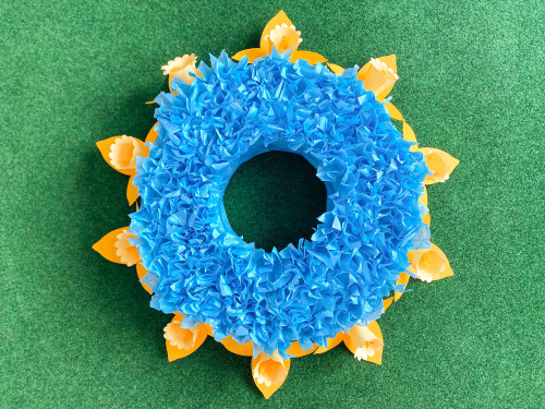 Available on Etsy (Link below) https://www.etsy.com/listing/960665907/daffodil-pinata-wreath-o-easte