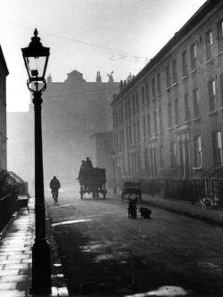 firsttimeuser:  Bert Hardy, born in London,