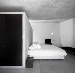 theblackworkshop:  Casa Do Conto in Porto,