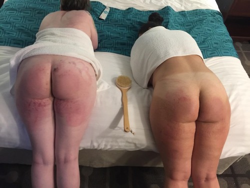 samanthas-corner: Asking for a wet bottom bath brush spanking was not my best idea lol