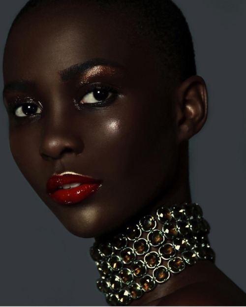 continentcreative: Mahany Pery for Maybelline Brasil by Lucas Menezes, makeup by Everson Rocha