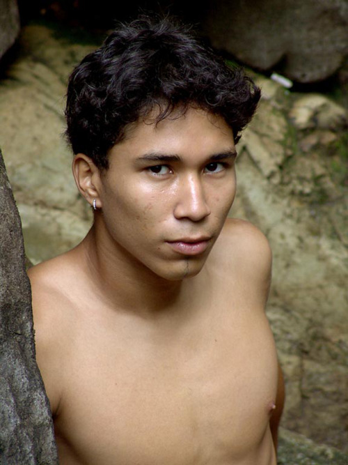 auberonbc:  For more Gorgeous Asian Men visit : http://auberonbc.tumblr.com/archive