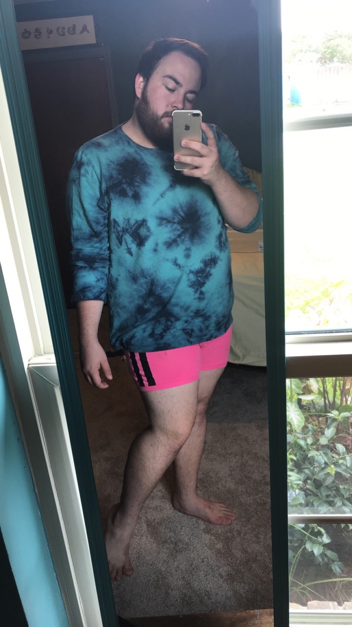 theatregeek96:  I should be cleaning my room but I’m out here taking pics in my