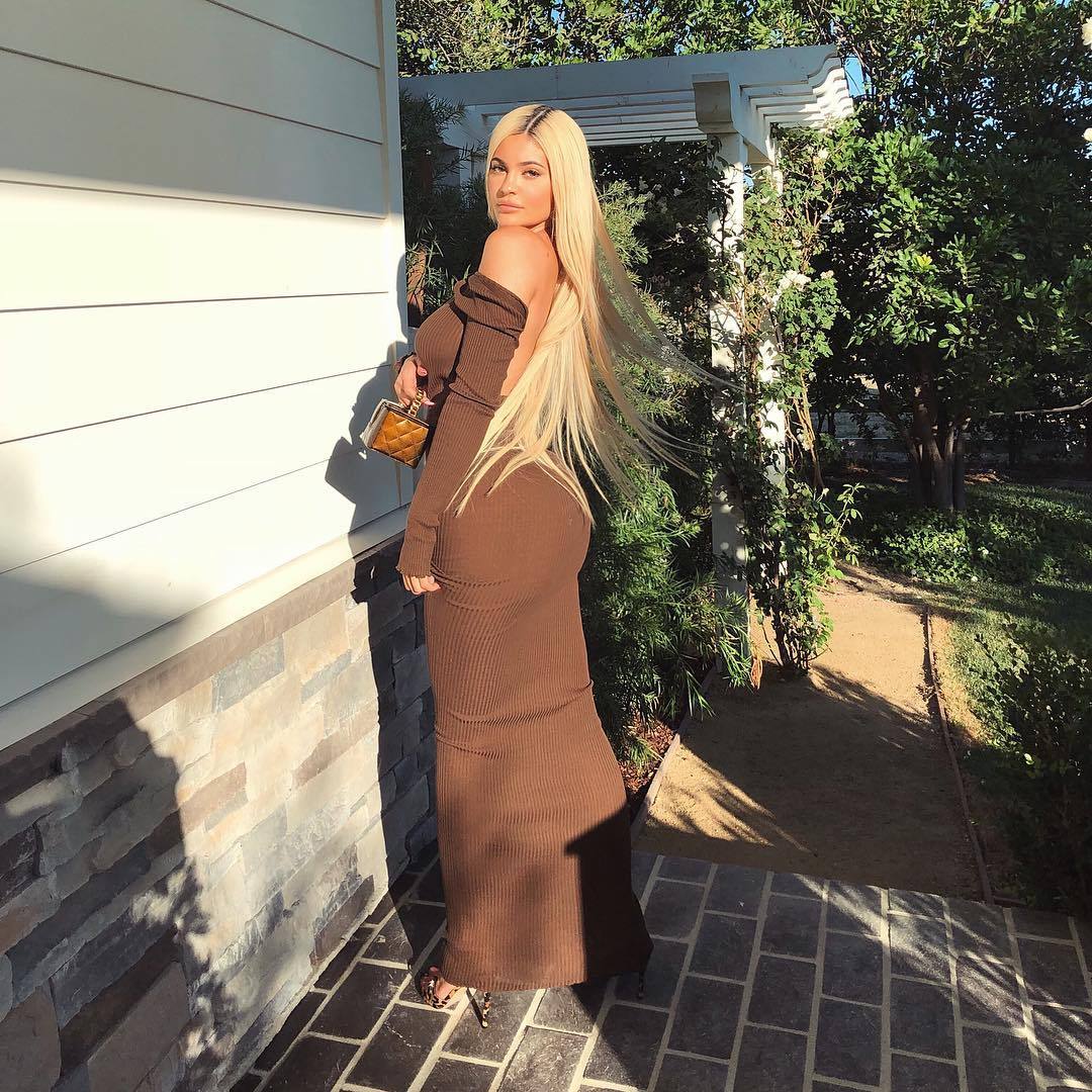 princessqueenn:  