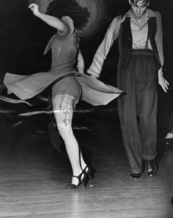 greatgdean:  Late 1930’s dancers. 