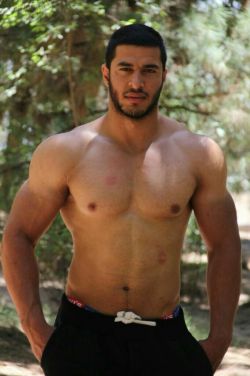stratisxx: Straight Arab men are the hottest…