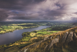 leebarguss:  The Lakes (by Daniel Alford) 