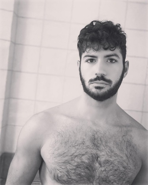 Oliviero 4 hairy!