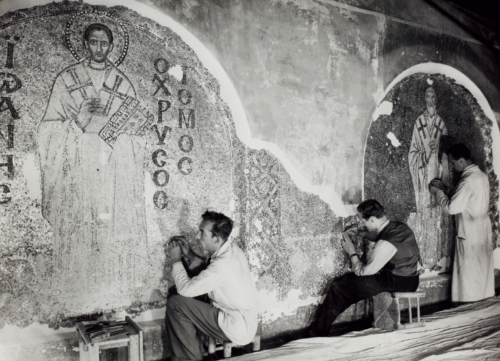 speciesbarocus:Restoration of the Hagia Sofia, by Thomas Whittemore and his team (1931).The mosaics 